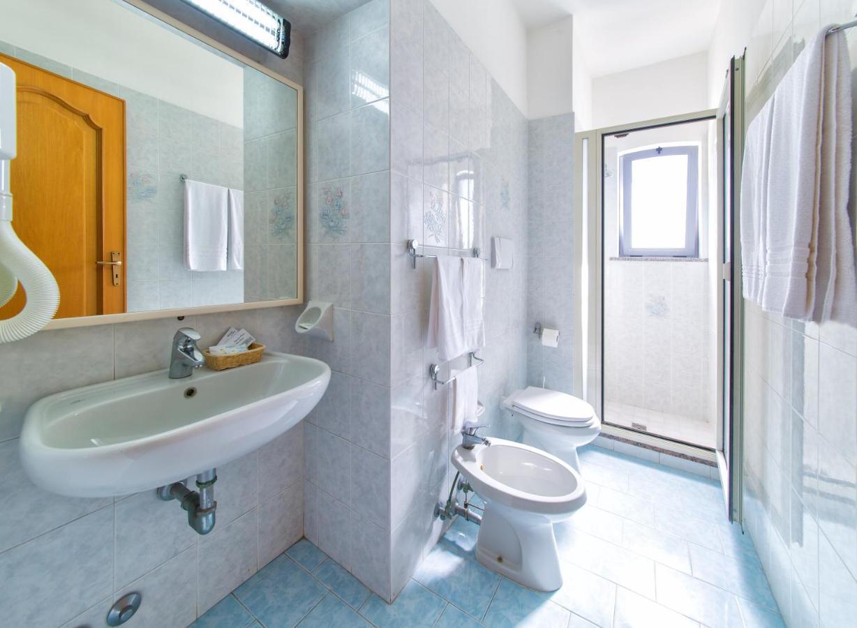 Hotel Zaro Lacco Ameno  Dış mekan fotoğraf